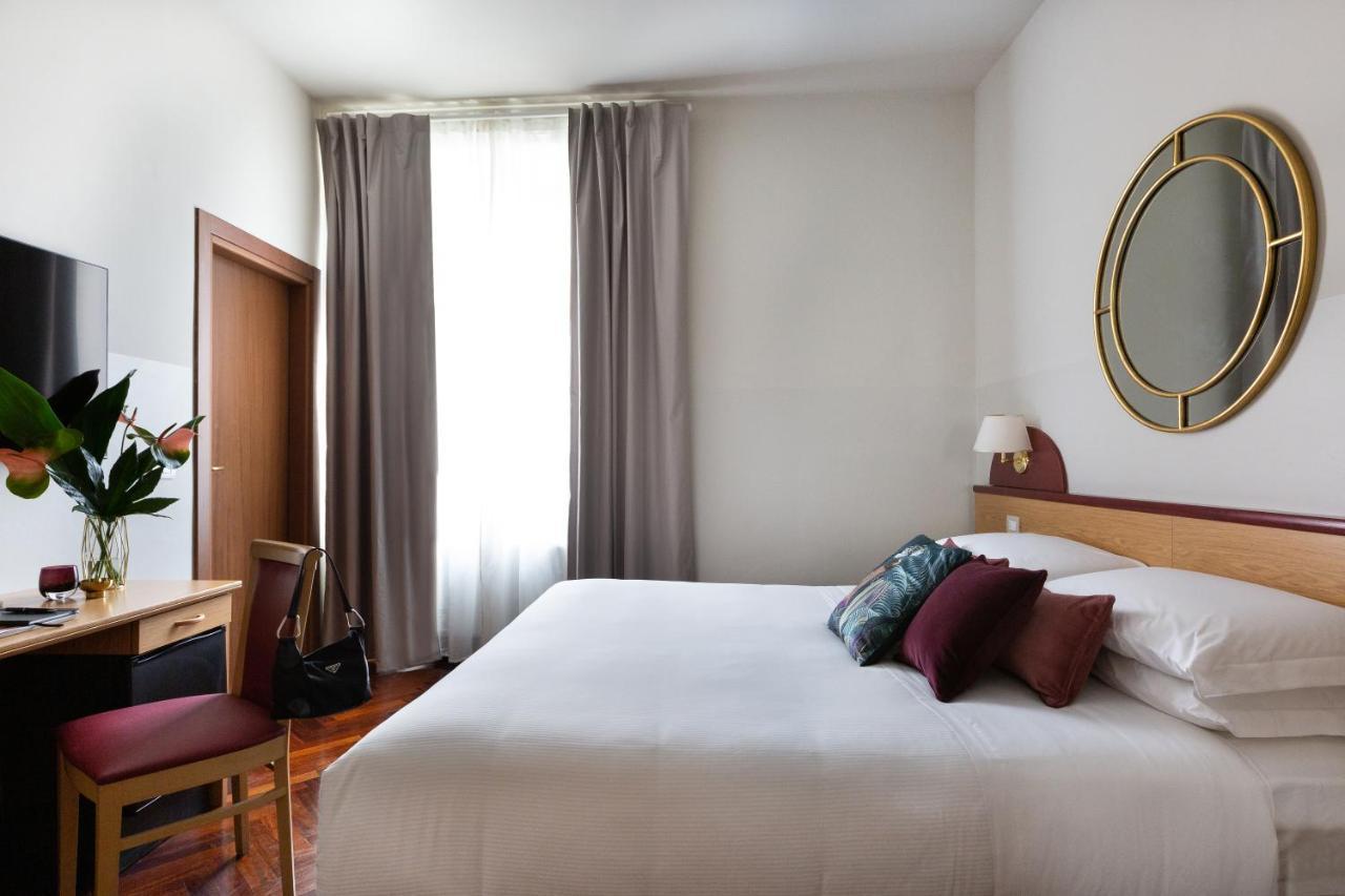 Pensión Aramis Deluxe